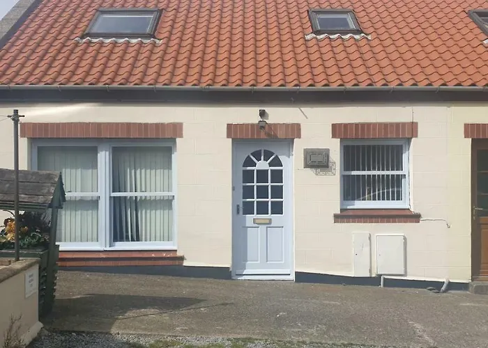 Swales * ウィットビー