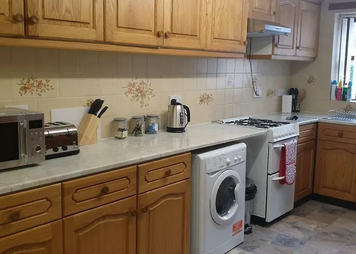 Swales * ウィットビー